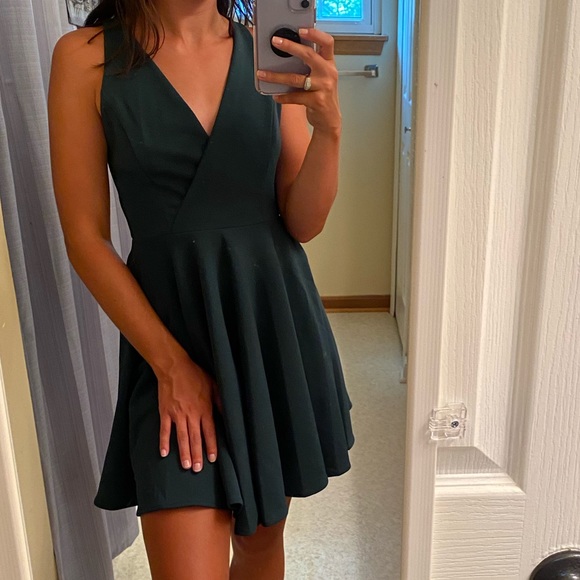 Lulus Dresses & Skirts - Lulus dress